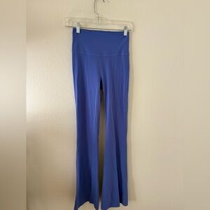 lululemon athletica Purple Flare Pants leggings ‘43